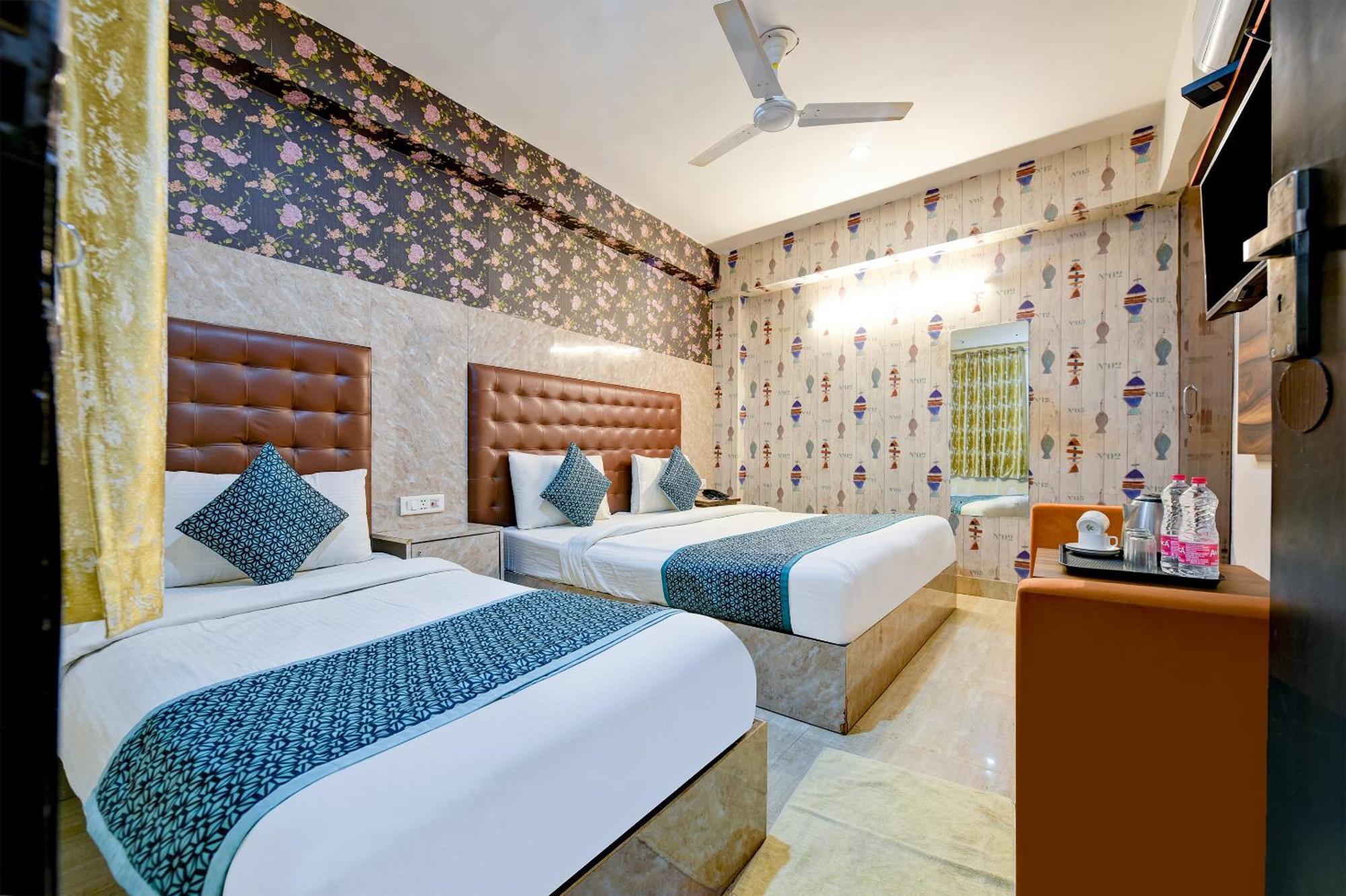 ניו דלהי Hotel Skywood At Airport מראה חיצוני תמונה